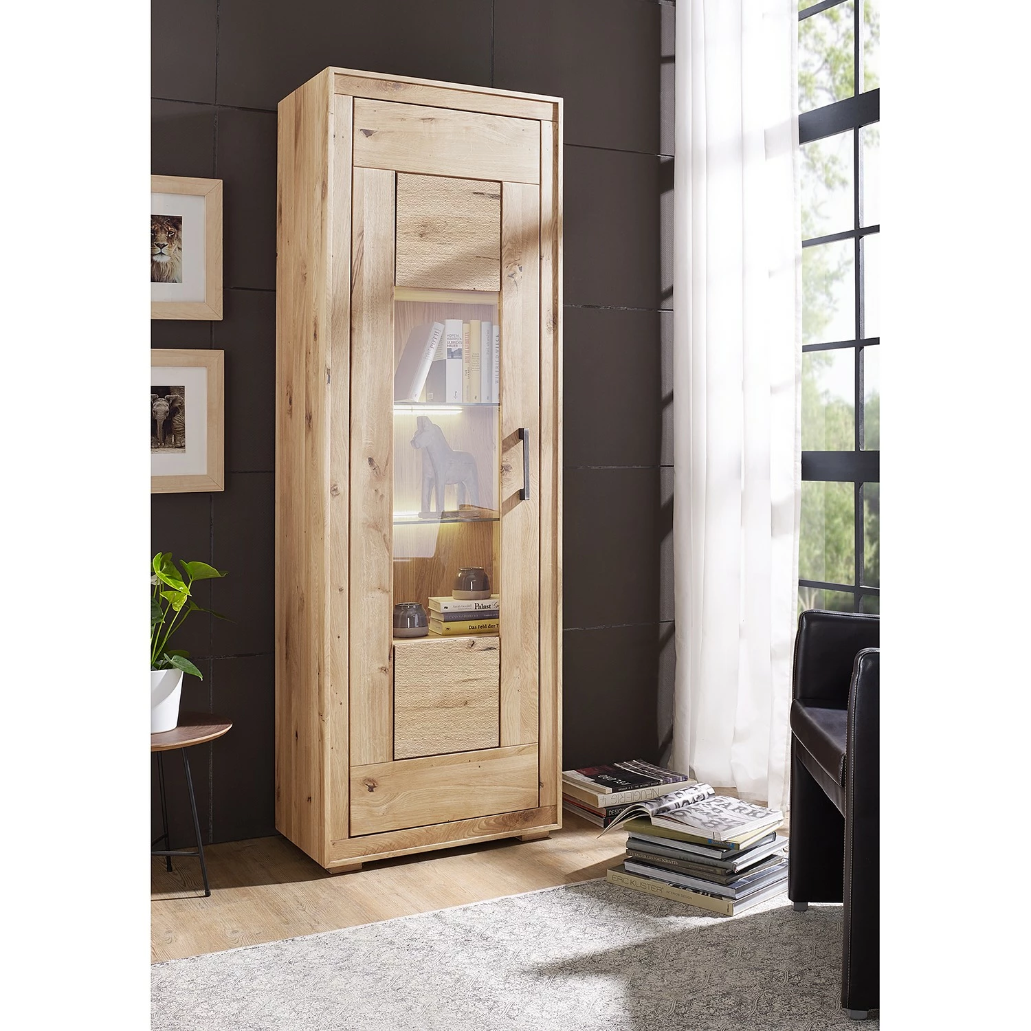Naturoo Vitrinenschrank Juillan - Wildeiche massiv / Metall - Wildeiche / Schwarz 2 Naturoo Vitrinenschrank Juillan - Wildeiche massiv / Metall - Wildeiche / Schwarz – Bild 2
