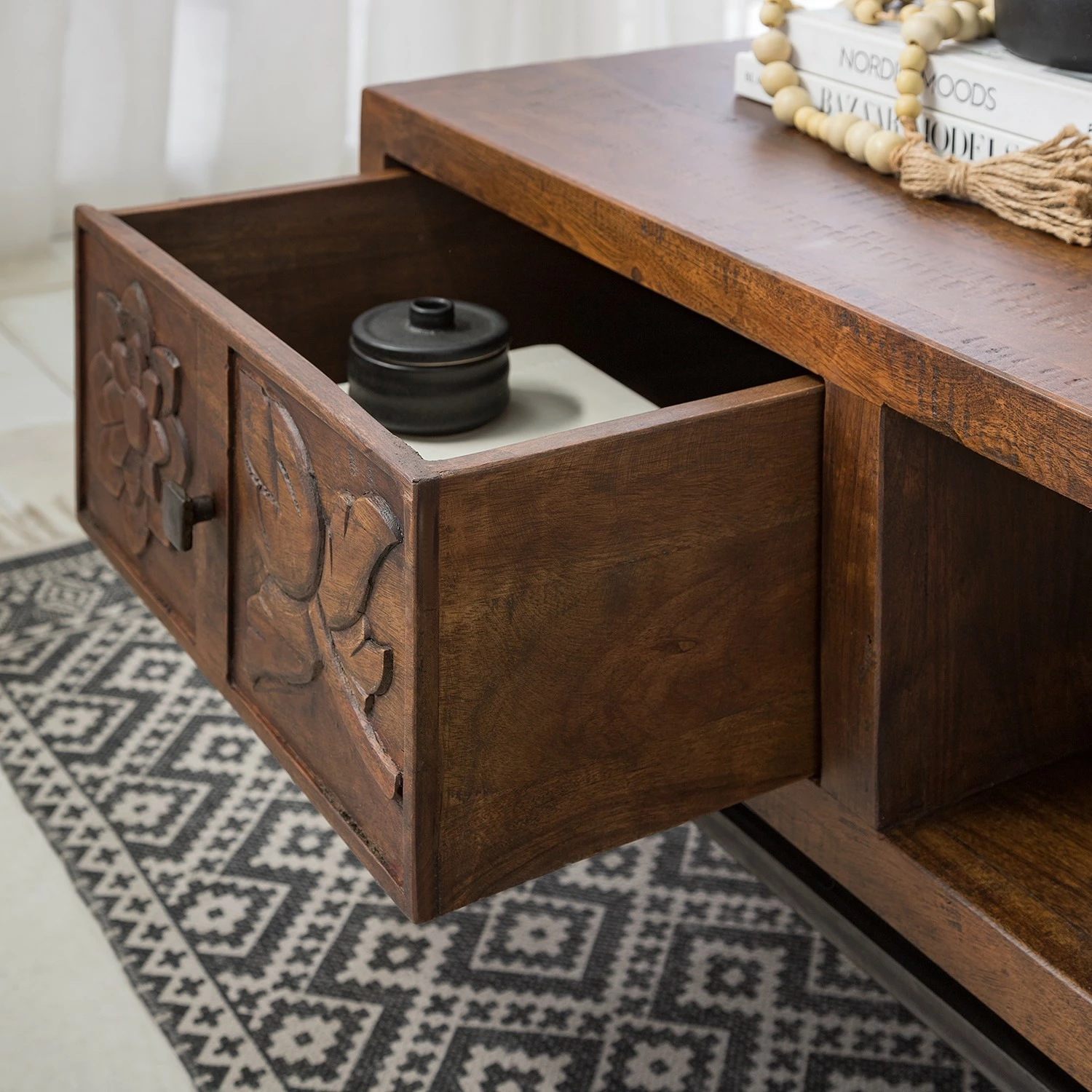 Wolf-Möbel Couchtisch Carving - Akazie massiv 5 Wolf-Möbel Couchtisch Carving - Akazie massiv – Bild 5