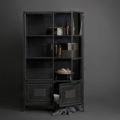 Red Living Vitrinenschrank Ravno - Metall - Vintage Schwarz -Wohnzimmermöbel boutique en ligne 1000275626 220209 12152100020 MOOD DETAILS P000000001000275626 mood