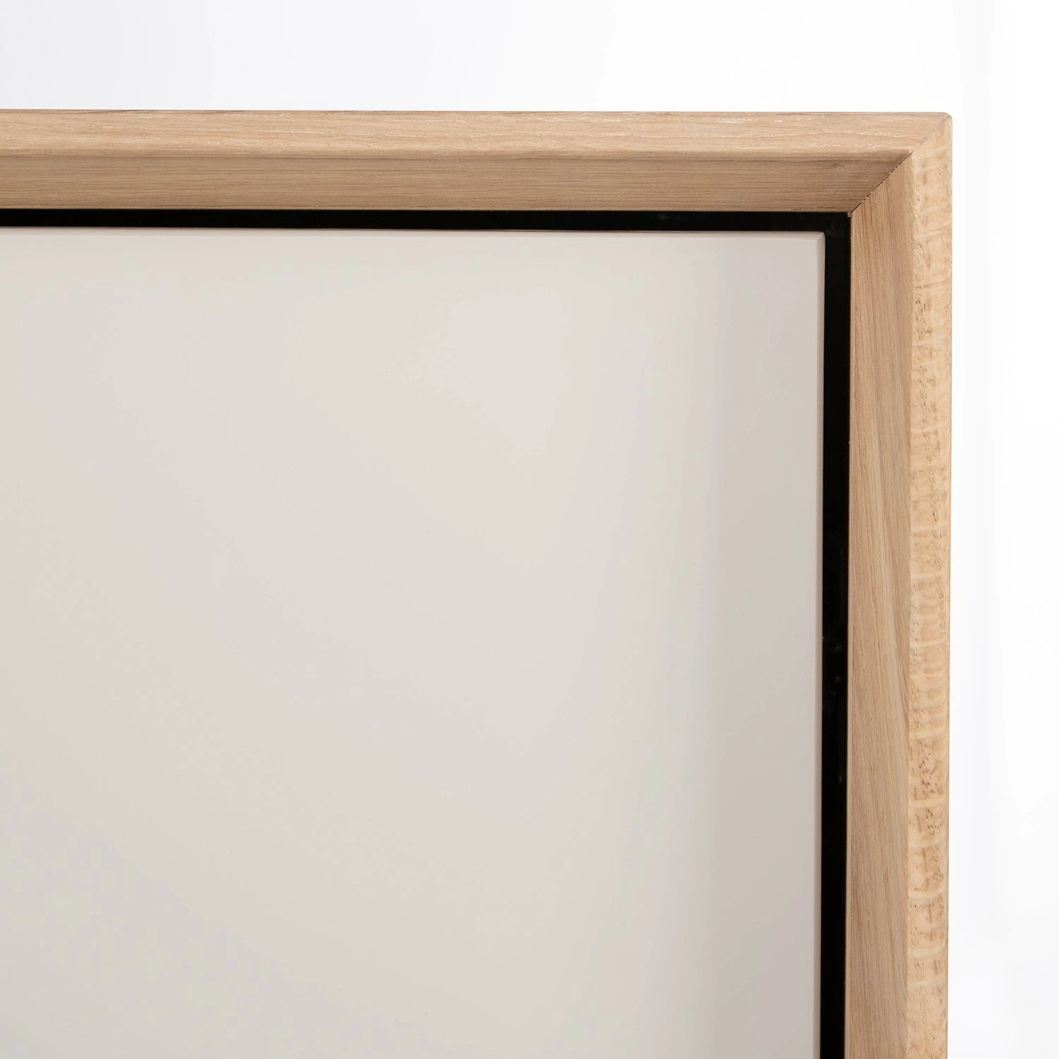 Studio Copenhagen Sideboard Maayka I - Eiche teilmassiv - Mushroom Creme / Eiche Hell 11 Studio Copenhagen Sideboard Maayka I - Eiche teilmassiv - Mushroom Creme / Eiche Hell – Bild 11