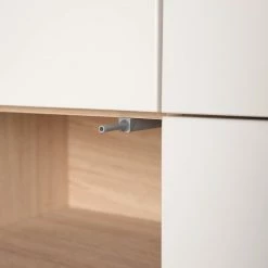 Studio Copenhagen Sideboard Maayka III - Eiche teilmassiv - Mushroom Creme / Eiche Hell -Wohnzimmermöbel boutique en ligne 1000300841 220803 035 DETAILS P000000001000300841