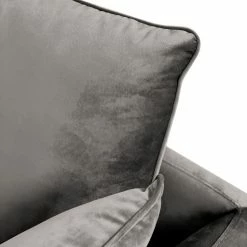 Norrwood Sofa Gobabis (1,5-Sitzer) - Samt Ravi: Taupe -Wohnzimmermöbel boutique en ligne 1000330848 220214 080 DETAILS P000000001000330848