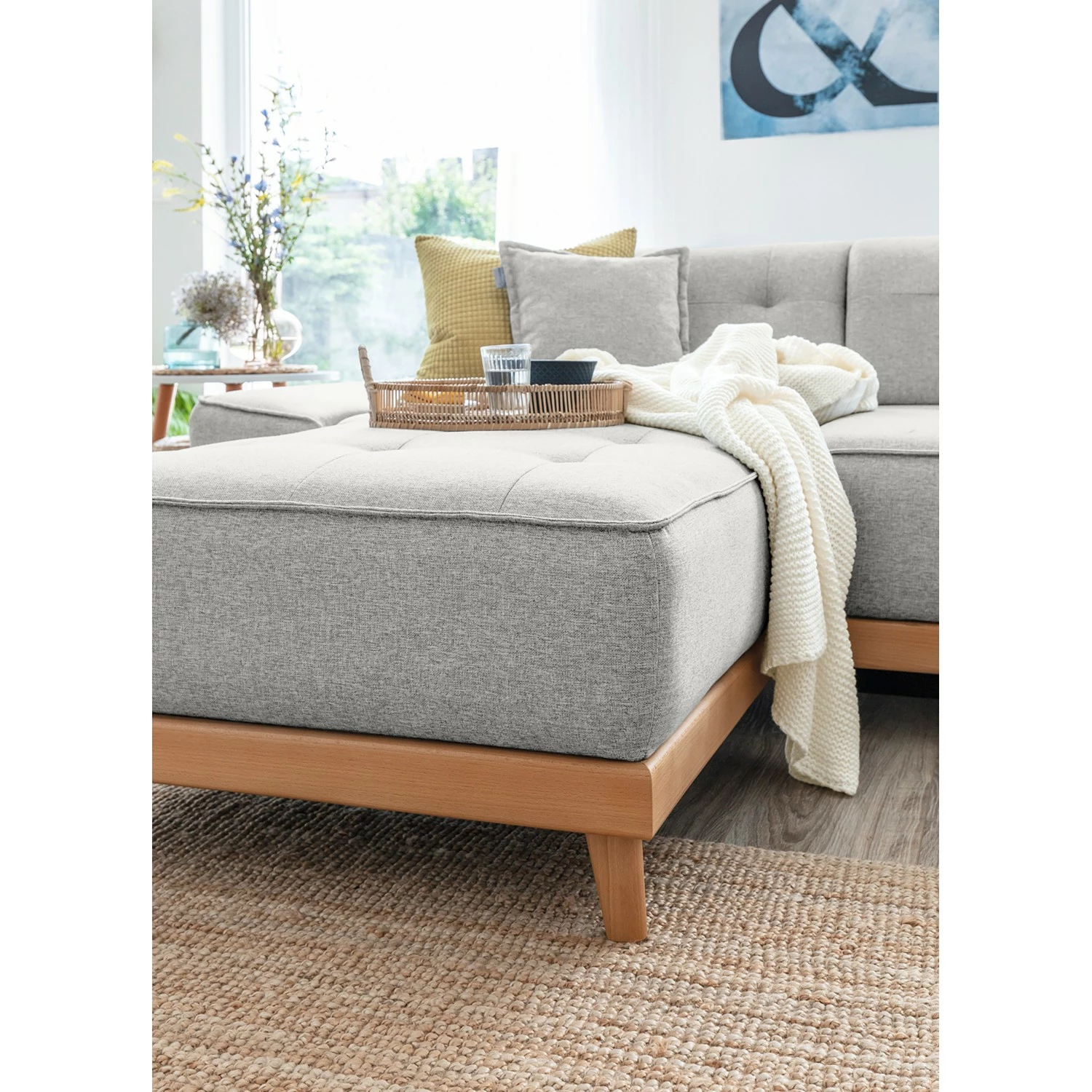 Norrwood Wohnlandschaft Surribas - Webstoff Lark: Hellgrau - Longchair davorstehend links / Ottomane rechts 9 Norrwood Wohnlandschaft Surribas - Webstoff Lark: Hellgrau - Longchair davorstehend links / Ottomane rechts – Bild 9