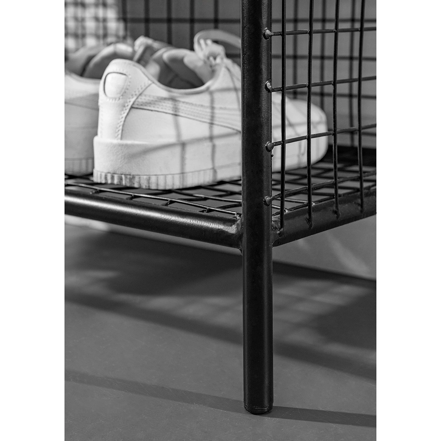 Red Living Schuhregal Ugo - Mango massiv / Metall - Mango / Schwarz 12 Red Living Schuhregal Ugo - Mango massiv / Metall - Mango / Schwarz – Bild 12