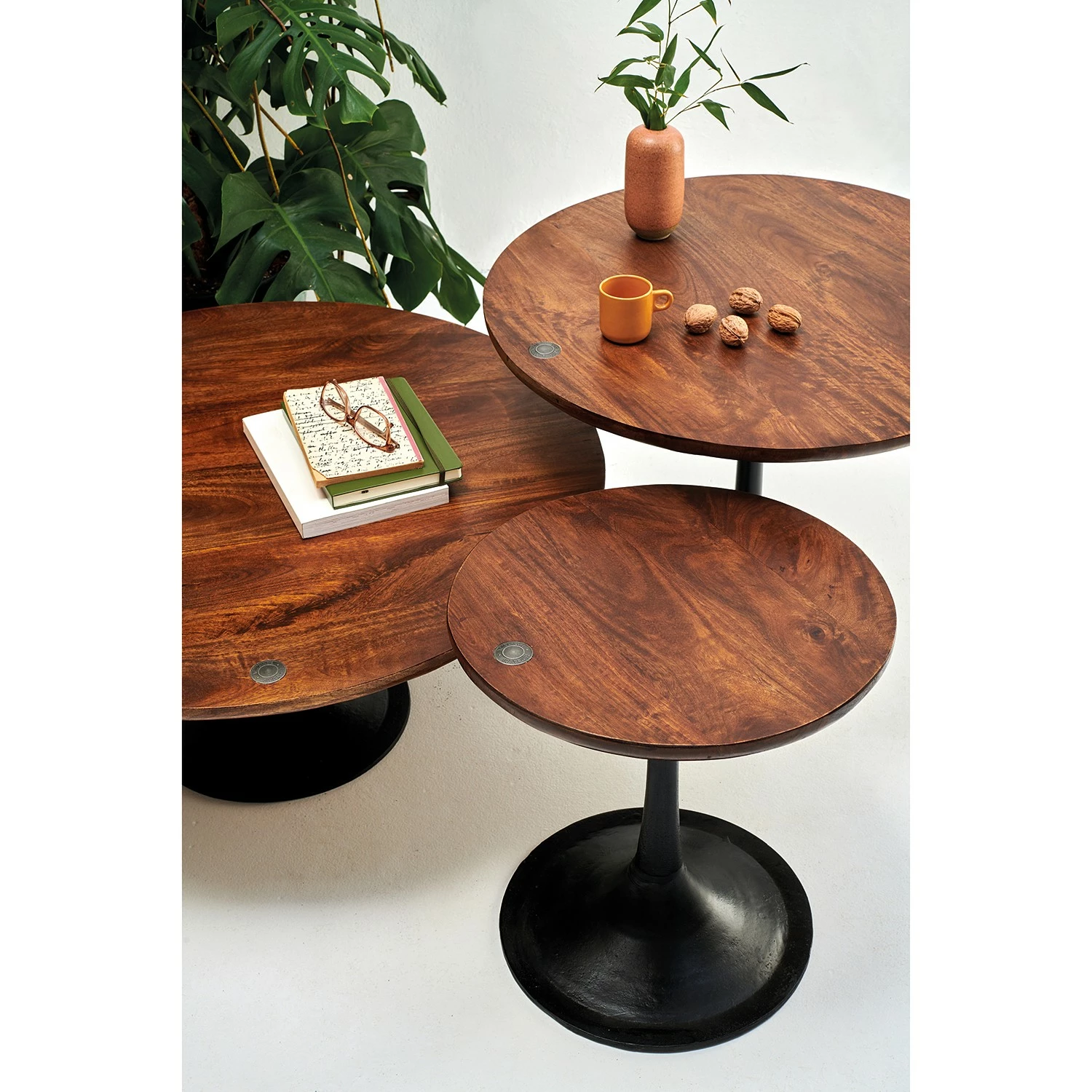 Tom Tailor Couchtisch Montalbo - Mango massiv / Eisen - Mango / Schwarz 4 Tom Tailor Couchtisch Montalbo - Mango massiv / Eisen - Mango / Schwarz – Bild 4