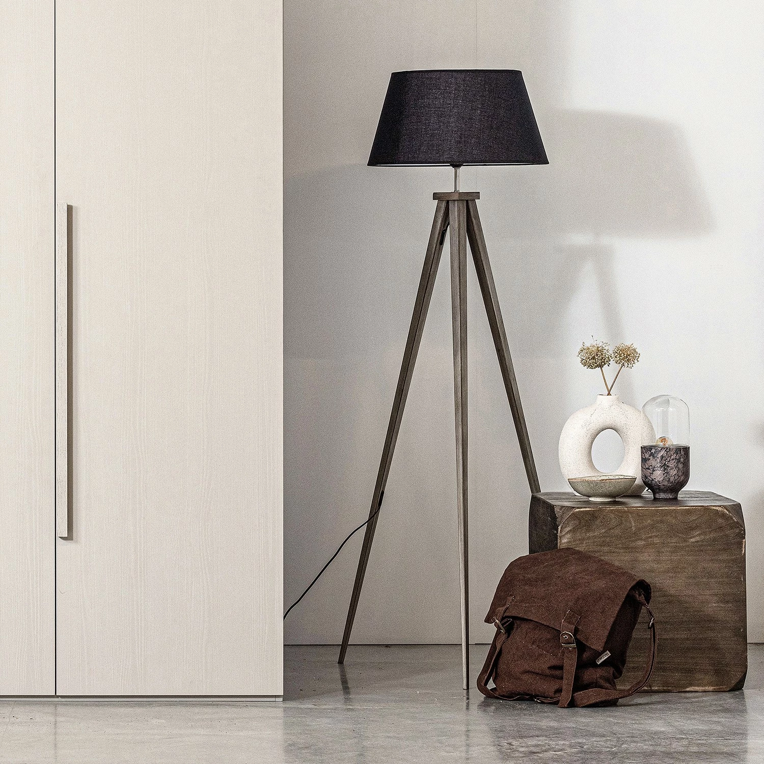 Naturoo Beistelltisch Topeca - Paulownia massiv 2 Naturoo Beistelltisch Topeca - Paulownia massiv – Bild 2