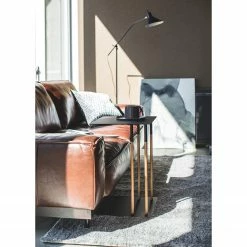 Yamazaki Beistelltisch Plain II - Esche massiv / Metall - Schwarz -Wohnzimmermöbel boutique en ligne 1000347250 220505 023 MOOD DETAILS P000000001000347250 mood