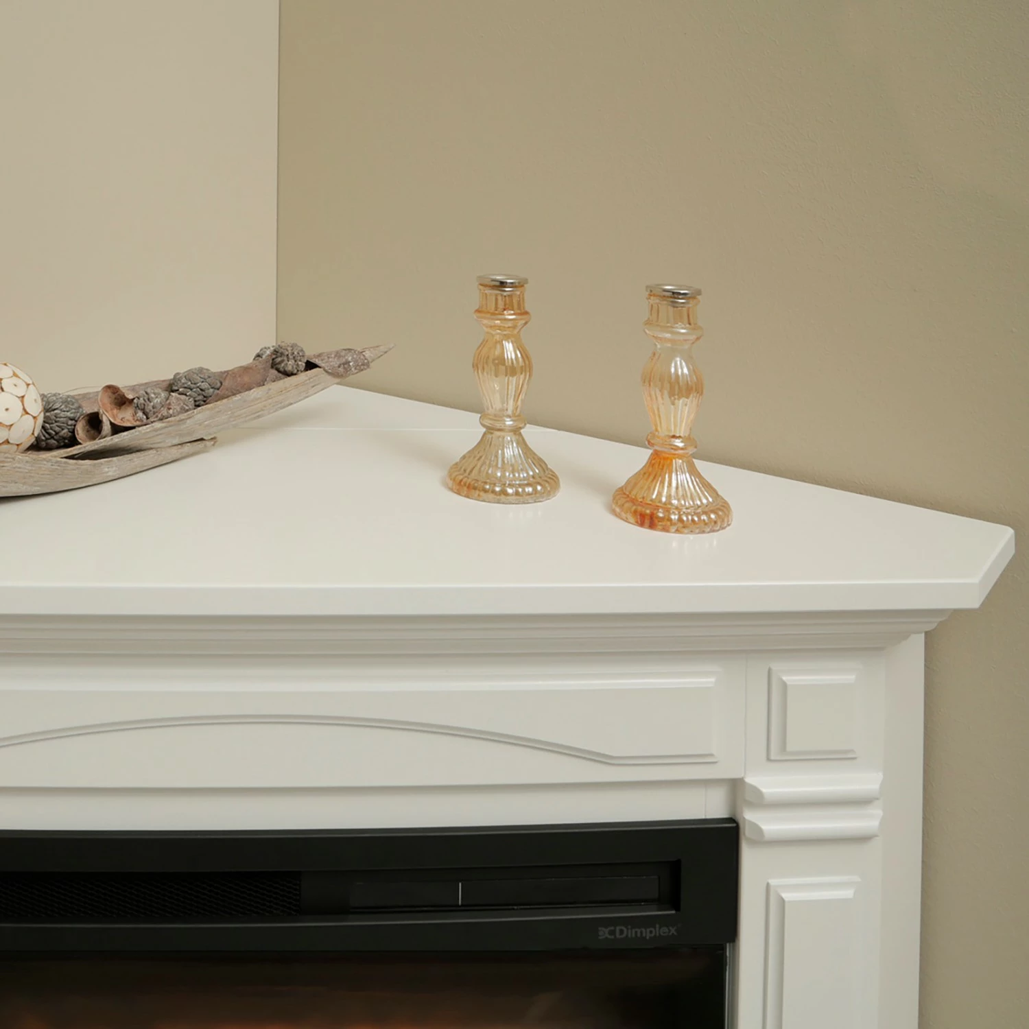 Ridgevalley Elektro-Eckkamin Stockholm - Brilliantweiß 8 Ridgevalley Elektro-Eckkamin Stockholm - Brilliantweiß – Bild 8