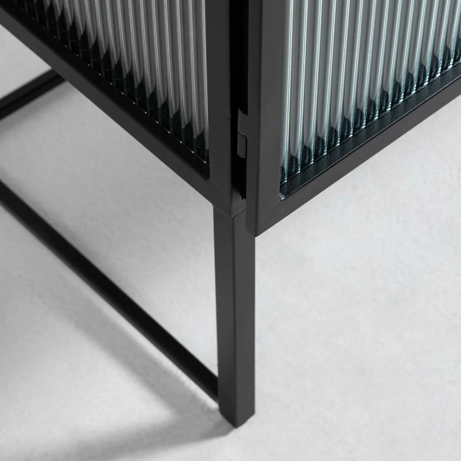 Loftscape Sideboard Tete - Glas / Metall - Schwarz 10 Loftscape Sideboard Tete - Glas / Metall - Schwarz – Bild 10