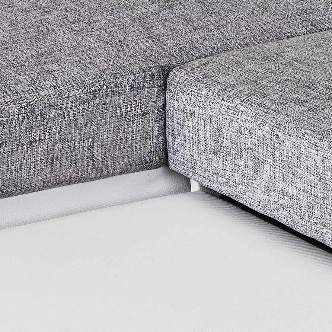 Roomscape Ecksofa Ilona (mit Schlaffunktion) - Kunstleder / Webstoff Weiß / Grau - Longchair davorstehend links 11 Roomscape Ecksofa Ilona (mit Schlaffunktion) - Kunstleder / Webstoff Weiß / Grau - Longchair davorstehend links – Bild 11