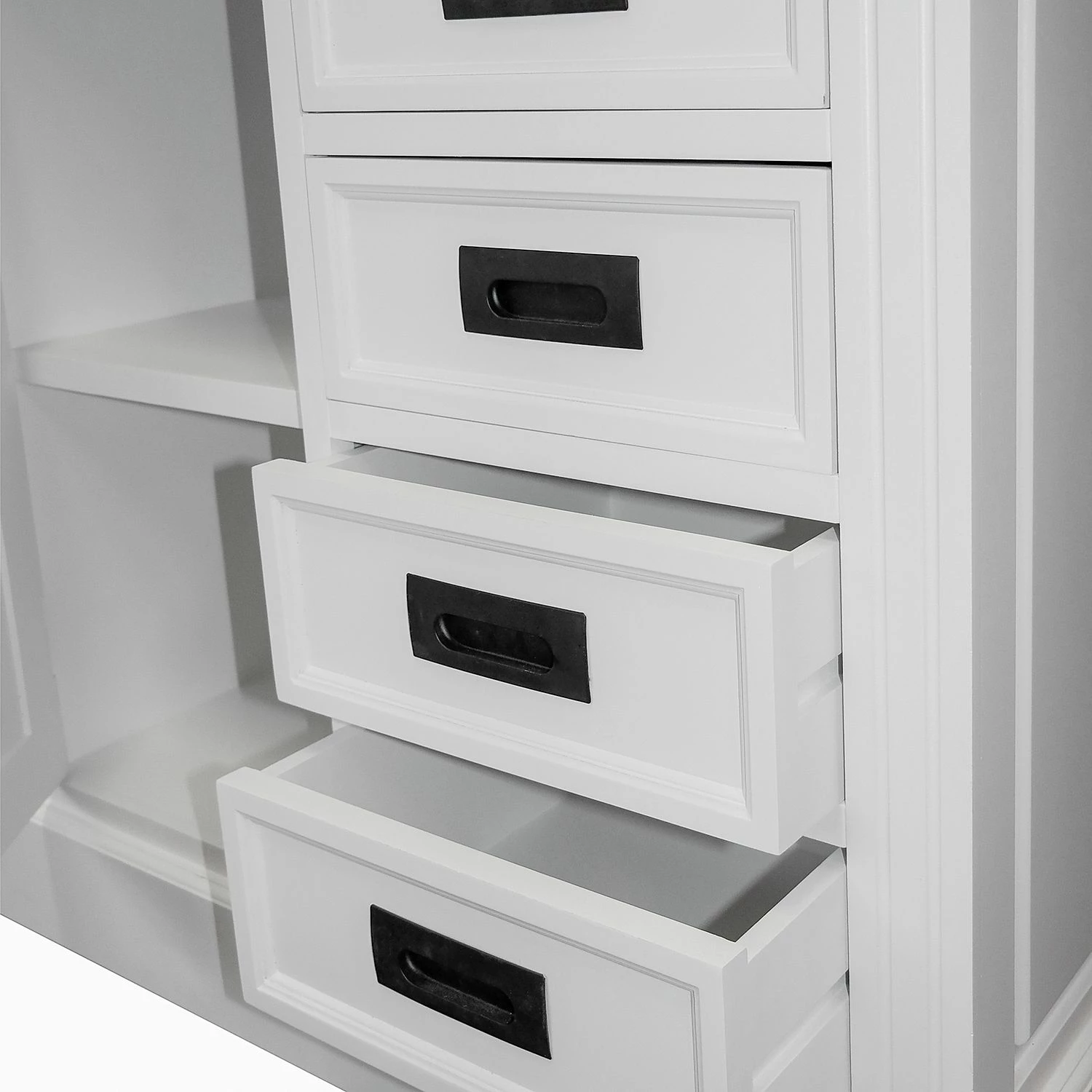 Maison Belfort Kommode Nasinu V - Paulownia teilmassiv - Weiß / Antik Grau 2 Maison Belfort Kommode Nasinu V - Paulownia teilmassiv - Weiß / Antik Grau – Bild 2