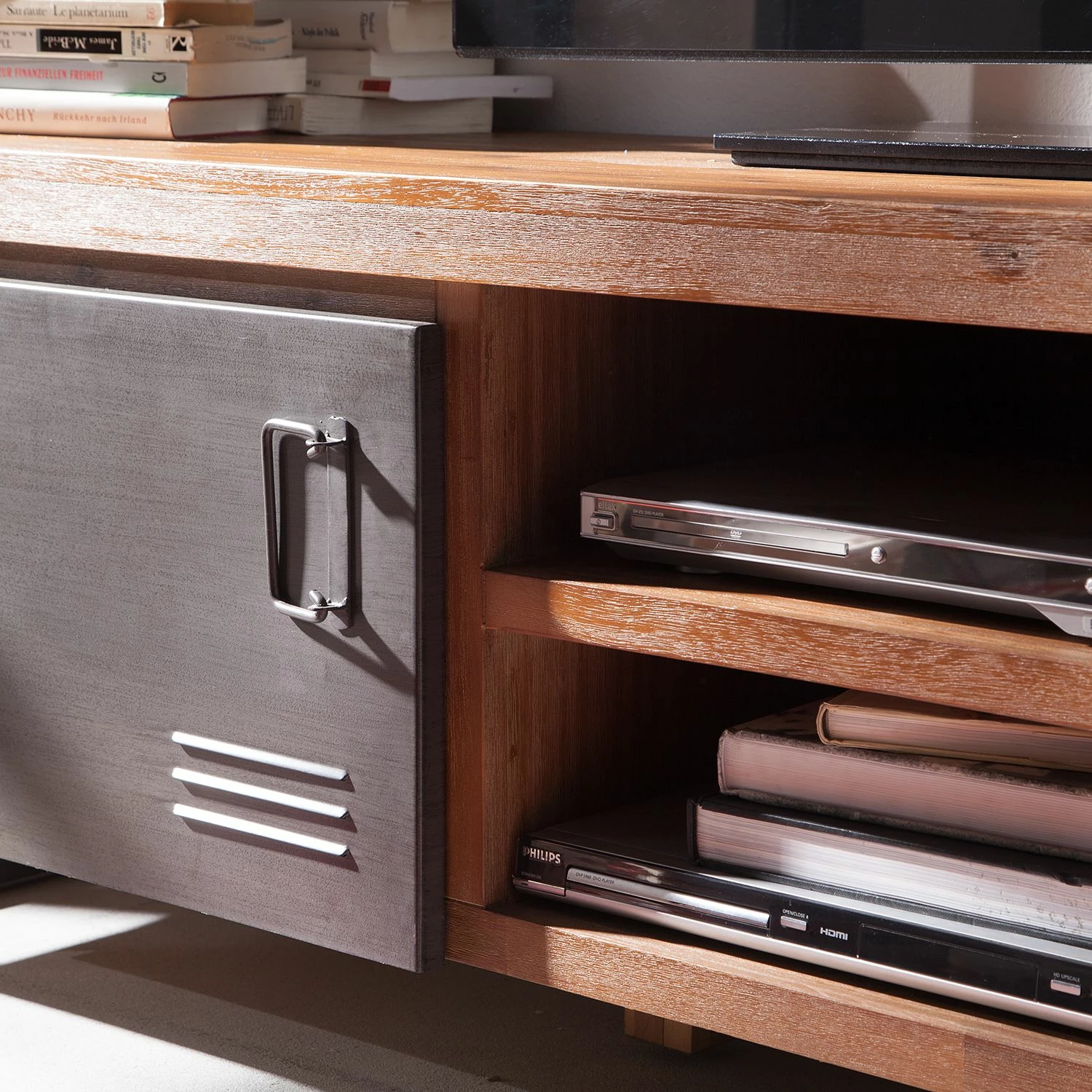 Ars manufacti TV-Lowboard Manchester II - Akazie massiv / Metall - Akazie / Anthrazit 15 Ars manufacti TV-Lowboard Manchester II - Akazie massiv / Metall - Akazie / Anthrazit – Bild 15