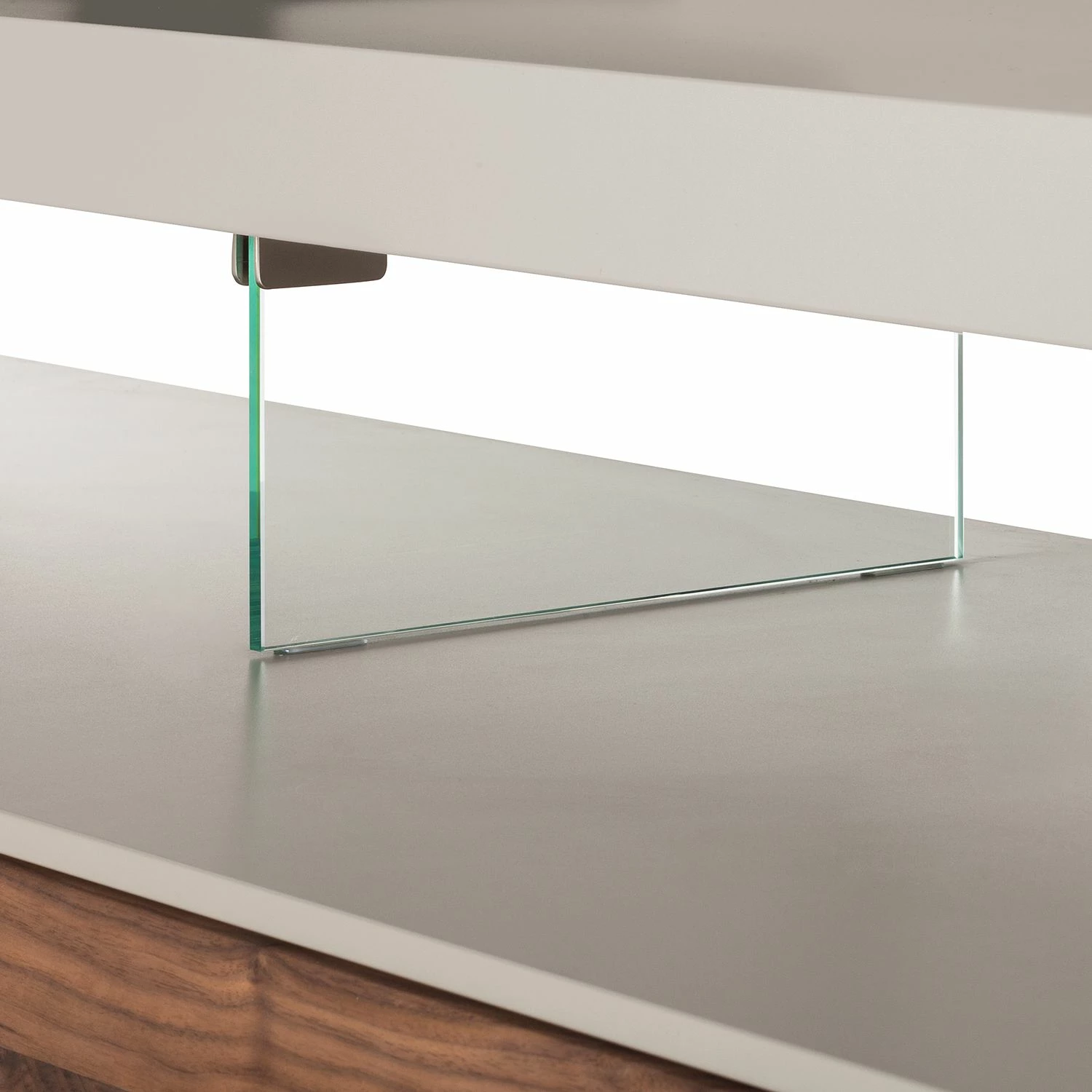 GWINNER TV-Lowboard Solano II - Nussbaum / Platingrau - Ausrichtung rechts - Ohne Beleuchtung 8 GWINNER TV-Lowboard Solano II - Nussbaum / Platingrau - Ausrichtung rechts - Ohne Beleuchtung – Bild 8