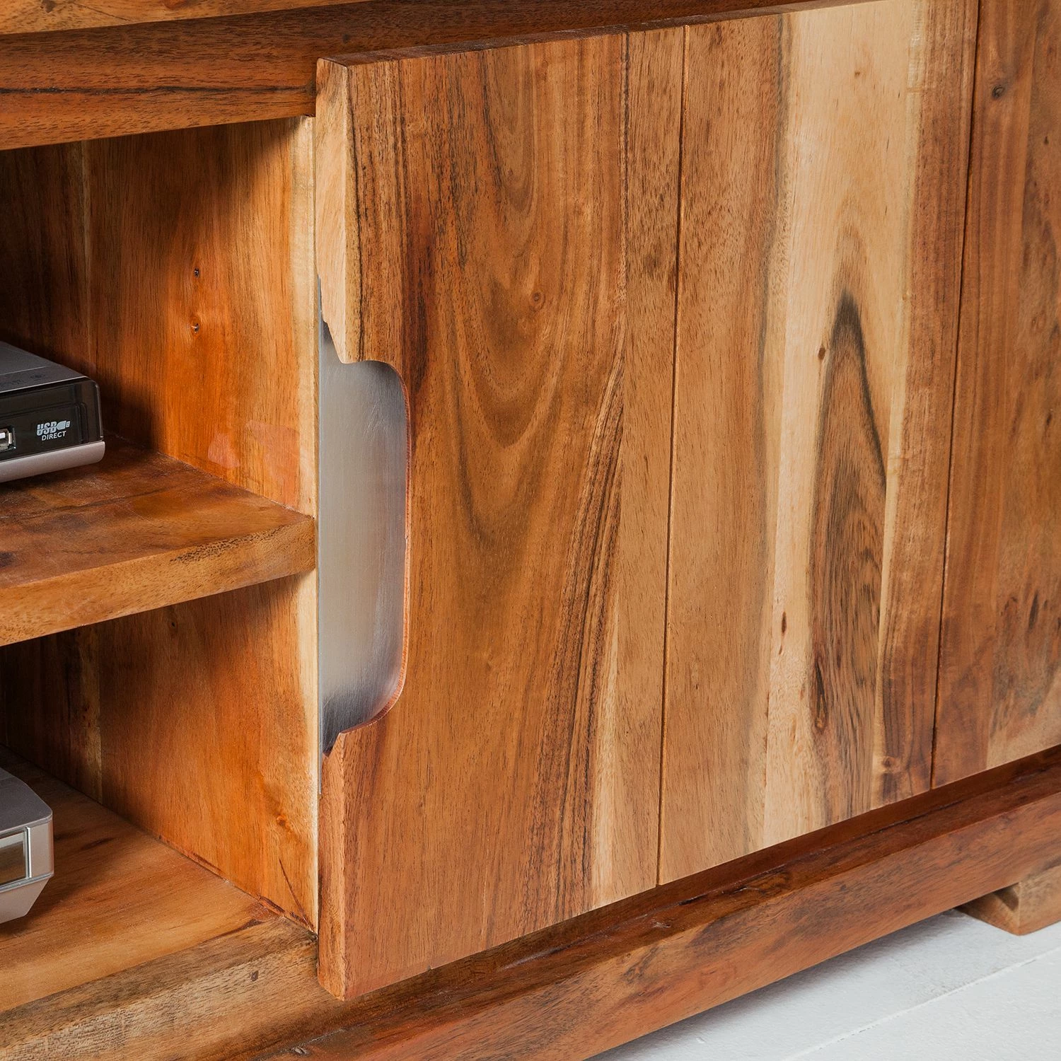 Wolf-Möbel TV-Lowboard Vision I - Akazie massiv 7 Wolf-Möbel TV-Lowboard Vision I - Akazie massiv – Bild 7