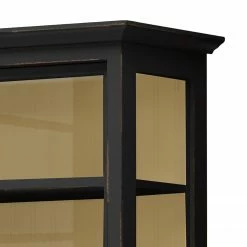 Maison Belfort Vitrinenschrank Azjana - Schwarz / Pinie Creme -Wohnzimmermöbel boutique en ligne vitrinenschrank azjana pinie teilmassiv schwarz pinie creme 3393045